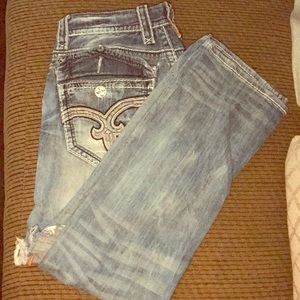 Men’s Distressed Jeans